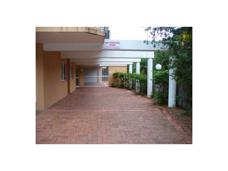3/378. Esplanade, Torquay QLD 4655