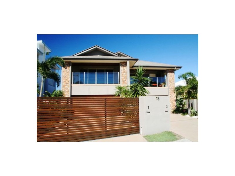 1/13 Cypress St, Torquay QLD 4655