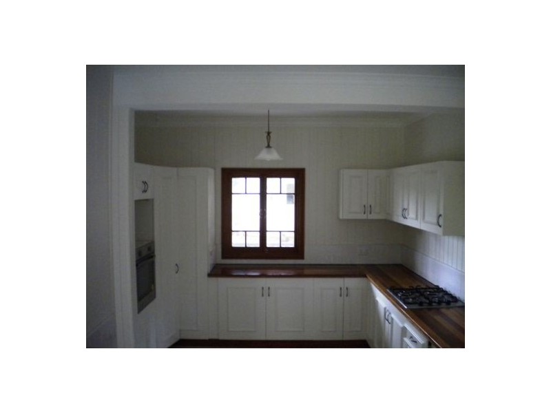 31. Puller St, Granville QLD 4650