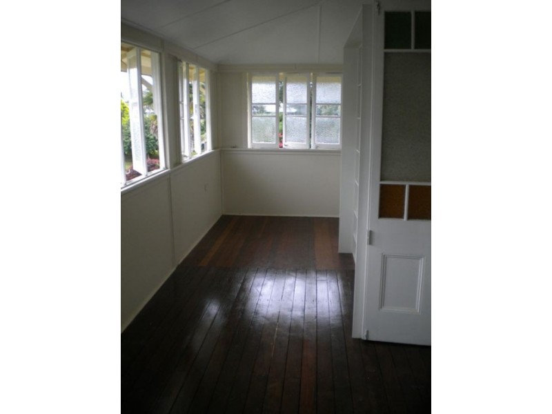 31. Puller St, Granville QLD 4650