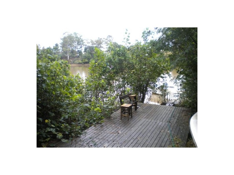 31. Puller St, Granville QLD 4650