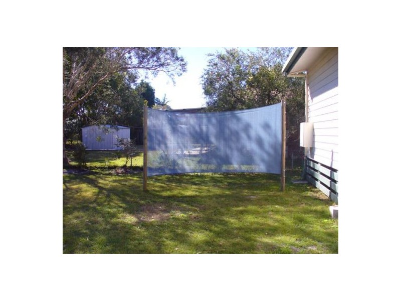 4.. Bunker Ave., Urraween QLD 4655