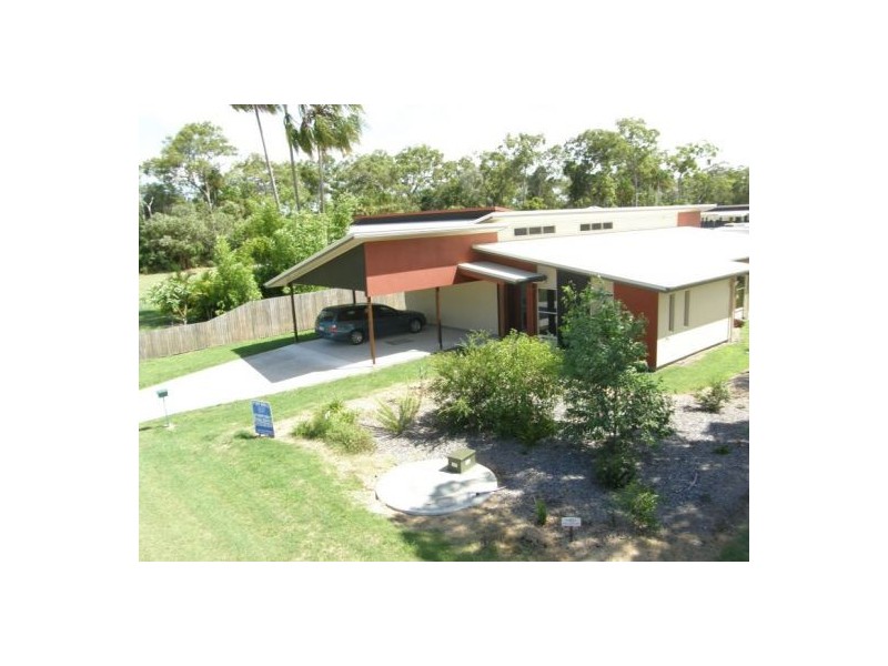 5 Grass Tree Crt, Poona QLD 4650