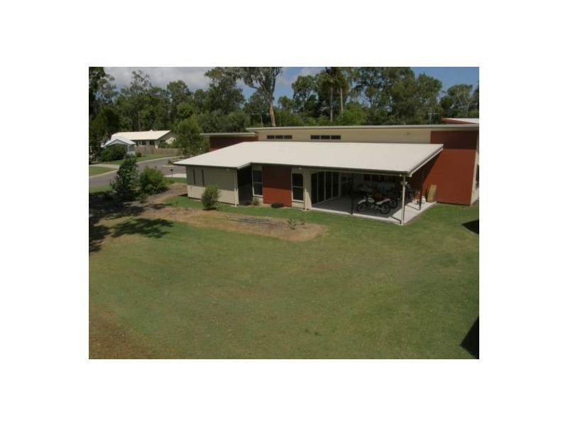 5 Grass Tree Crt, Poona QLD 4650