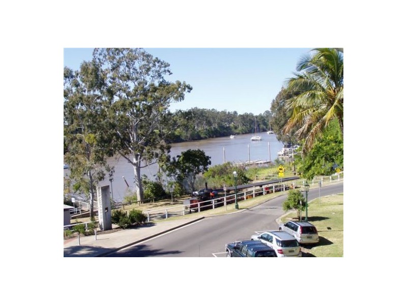 88-90 Wharf St, Maryborough QLD 4650