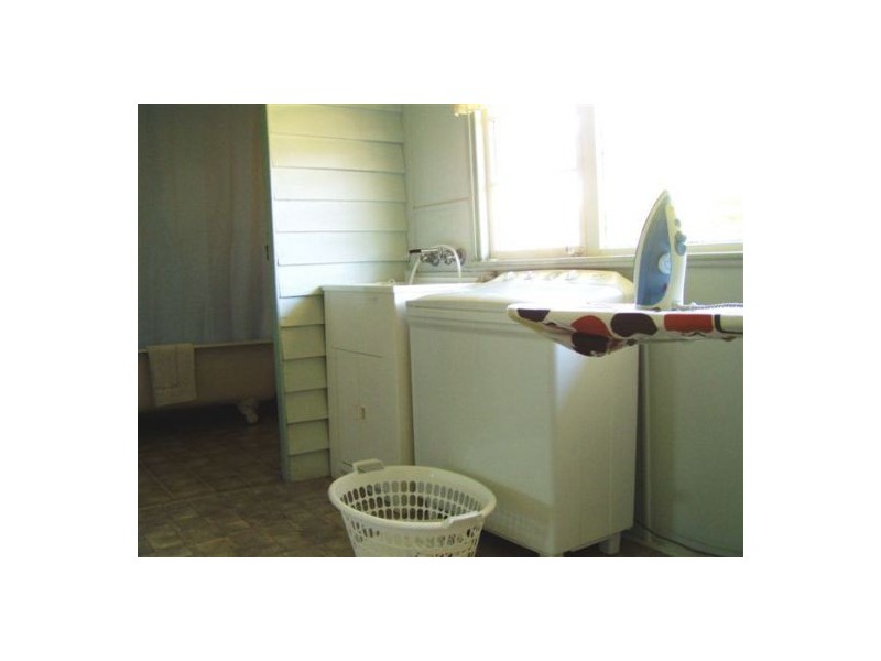 88-90 Wharf St, Maryborough QLD 4650