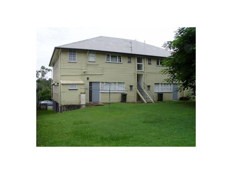88-90 Wharf St, Maryborough QLD 4650