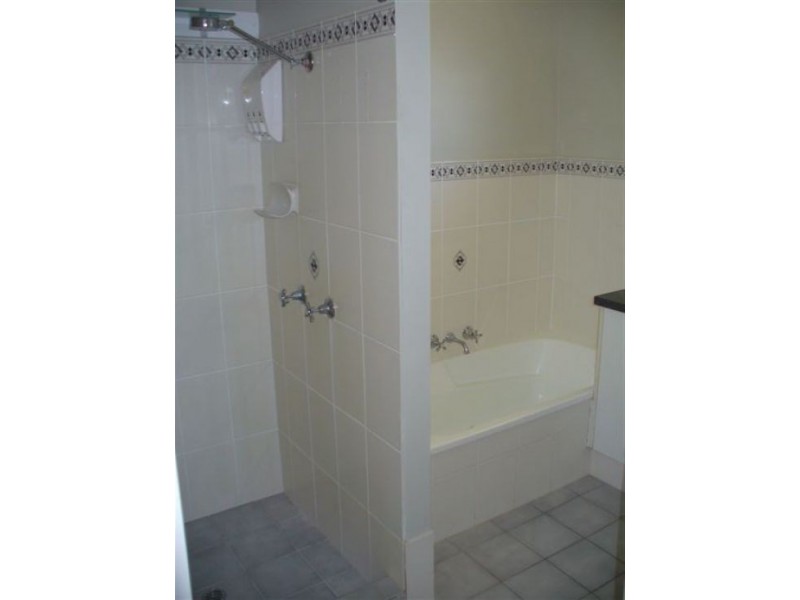 17 Seaview Ave, Maaroom QLD 4650