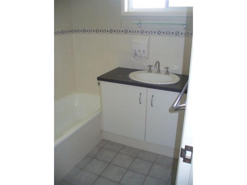 17 Seaview Ave, Maaroom QLD 4650