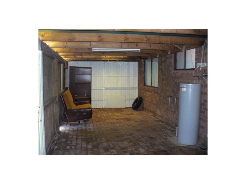 7 Wentworth Street, Granville QLD 4650