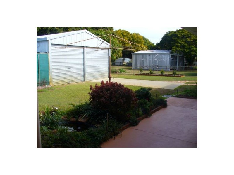 247 Cypress Street, Urangan QLD 4655