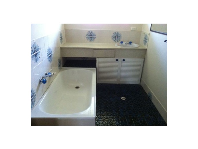 48 Lenthall Street, Aldershot QLD 4650