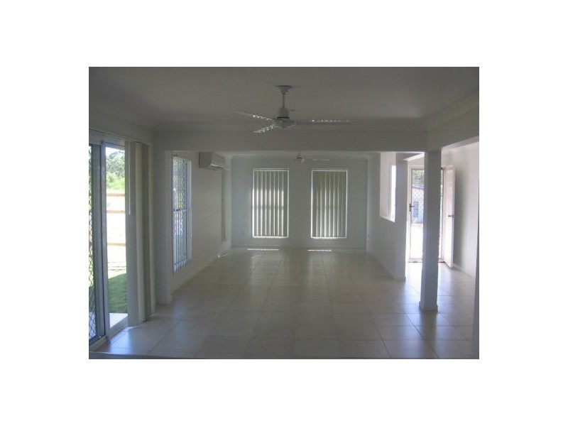 79.  Tulipwood Dve, Tinana QLD 4650