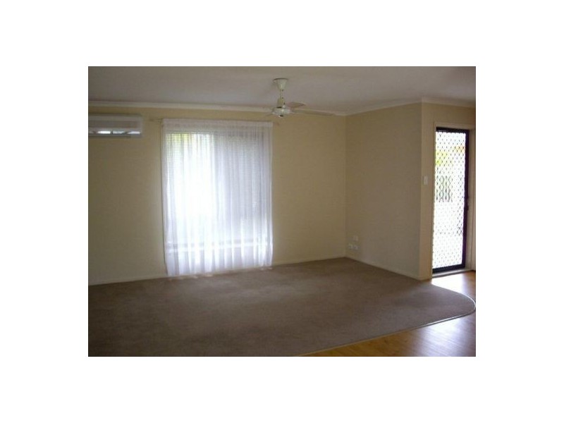 6 Shoreline Court, Urangan QLD 4655