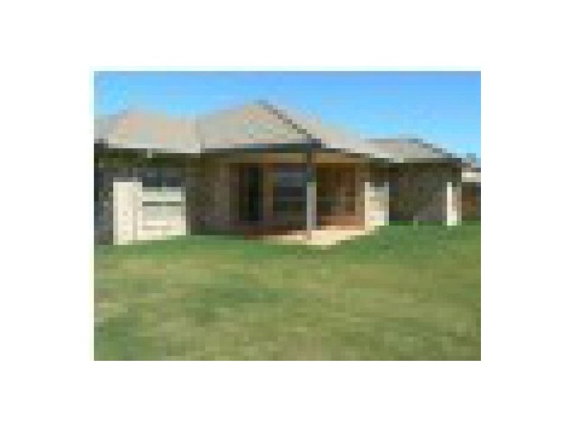 6 Marlow Court, Urraween QLD 4655