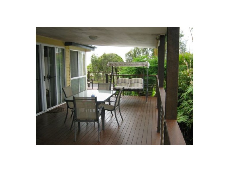 24 Aberdeen Ave, Maryborough QLD 4650