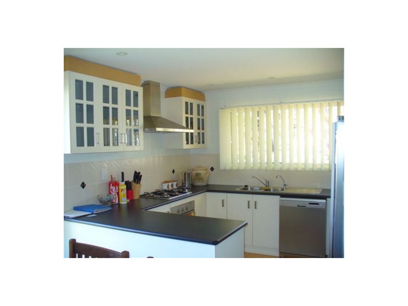 6/415-417 Boat Harbour Drive, Torquay QLD 4655