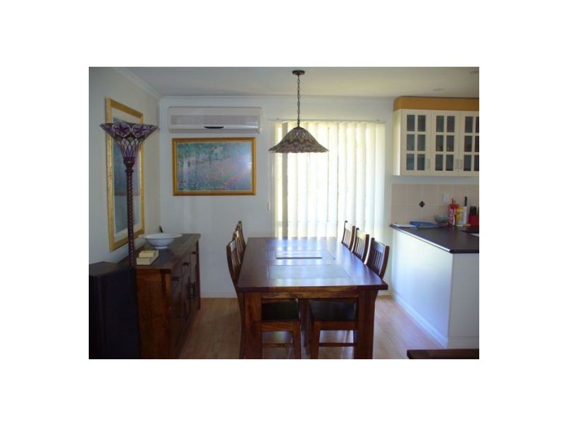 6/415-417 Boat Harbour Drive, Torquay QLD 4655