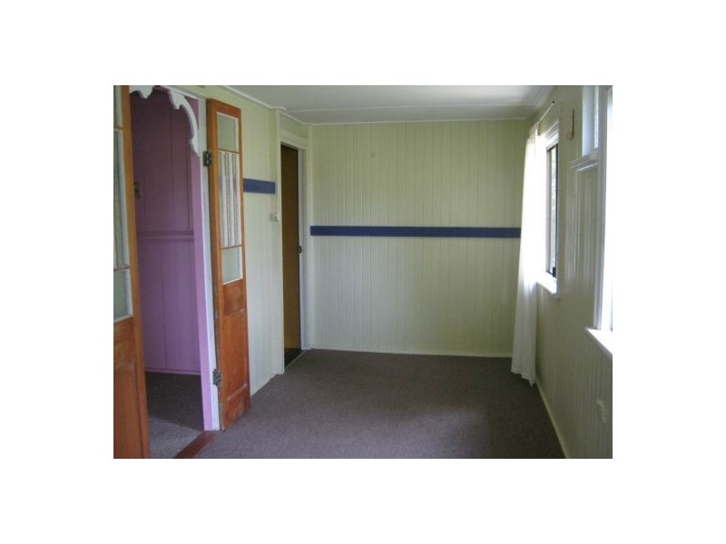 2 Crimmens Street, Maryborough QLD 4650