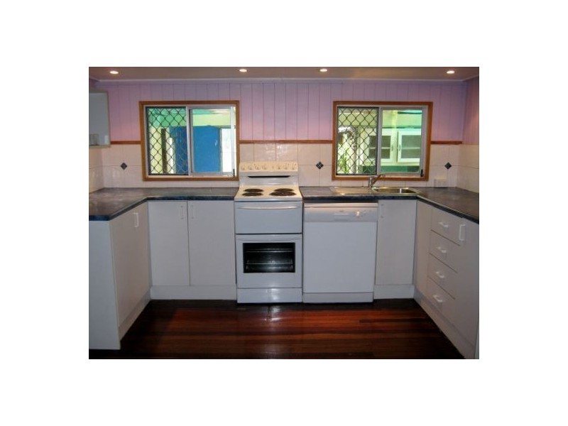 2 Crimmens St, Maryborough QLD 4650