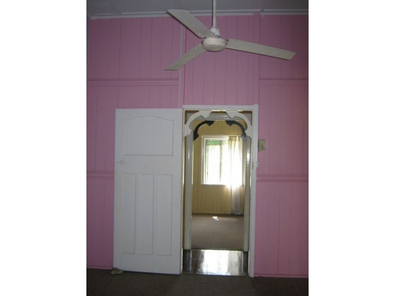 2 Crimmens St, Maryborough QLD 4650