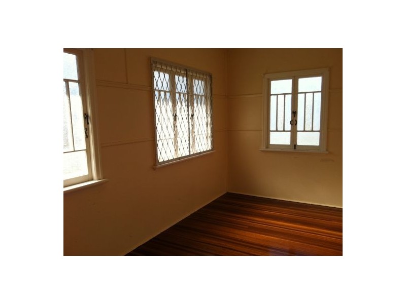8. Muriel Street, Maryborough QLD 4650
