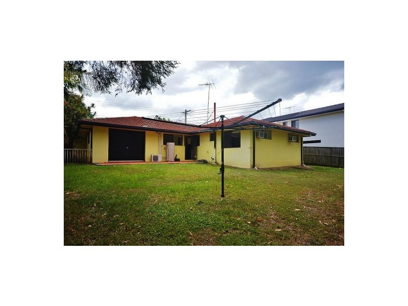 47 Morialta Street, Mansfield QLD 4122