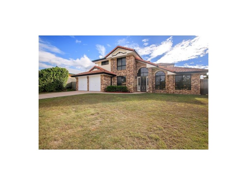 15 Norfolk Place, Wishart QLD 4122