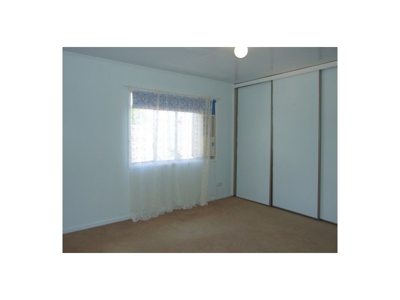 16 London Street, Eight Mile Plains QLD 4113