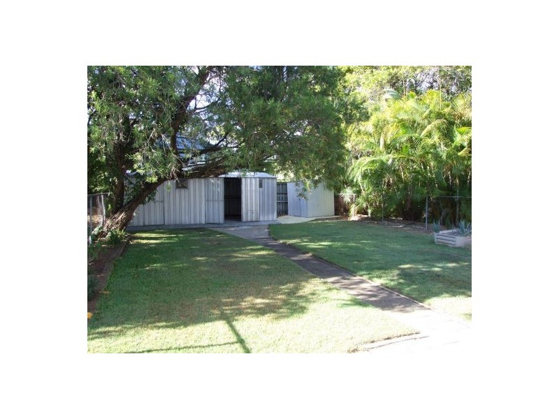 16 London Street, Eight Mile Plains QLD 4113