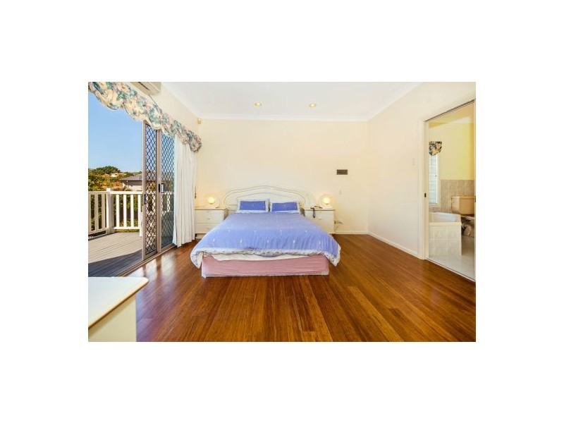 7 Michelangelo Cres, Mackenzie QLD 4156