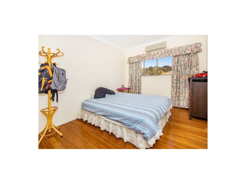 7 Michelangelo Cres, Mackenzie QLD 4156