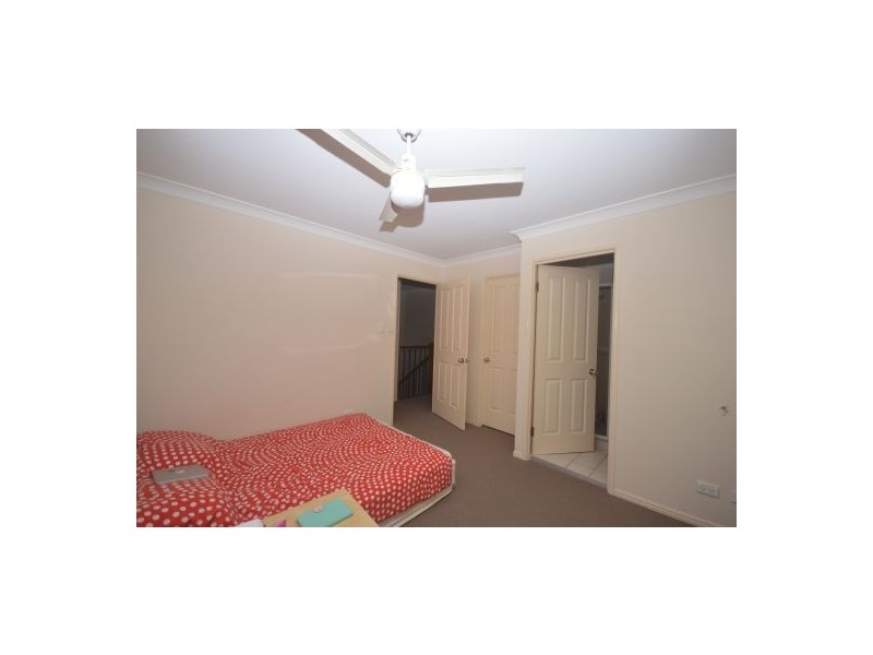 Unit 2/10 Kaija Place, Mount Gravatt East QLD 4122