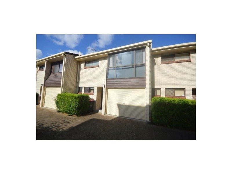 Unit 2/38 Lani Street, Wishart QLD 4122