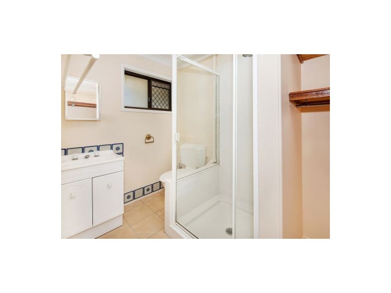 11 Redpath St, Wishart QLD 4122