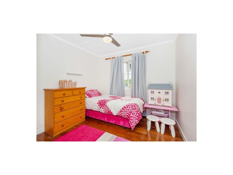 19 Thurlby Street, Upper Mount Gravatt QLD 4122