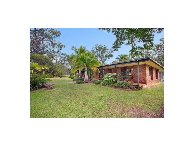 132 Alperton Road, Burbank QLD 4156