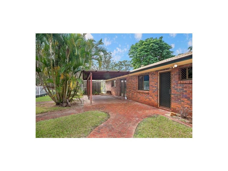 132 Alperton Road, Burbank QLD 4156
