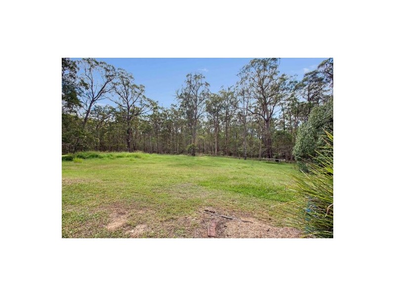 132 Alperton Road, Burbank QLD 4156
