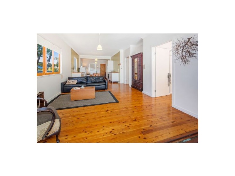 64 Archer Street, Upper Mount Gravatt QLD 4122