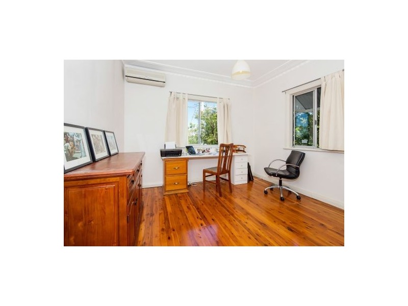 64 Archer Street, Upper Mount Gravatt QLD 4122