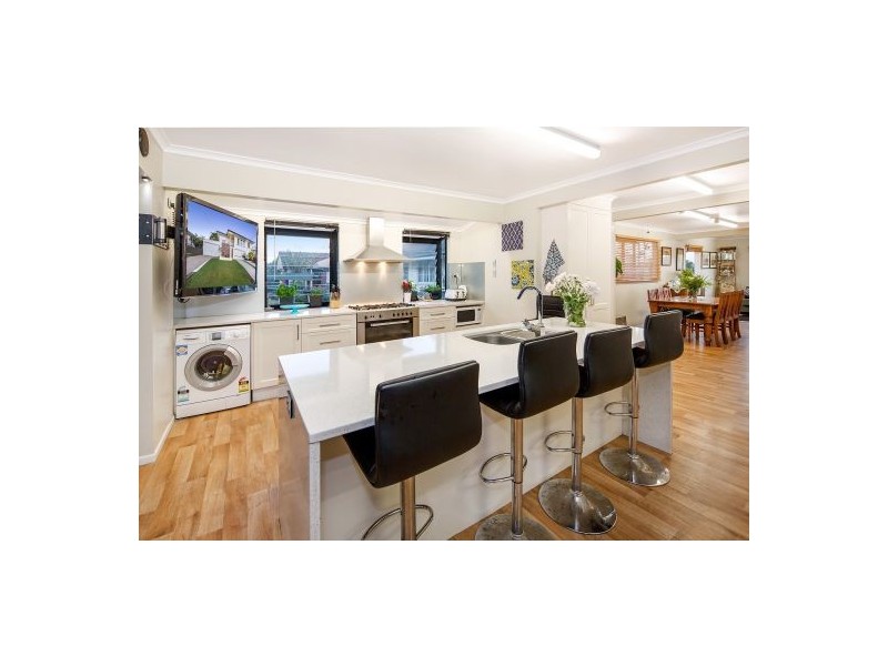 47 Arura Street, Mansfield QLD 4122