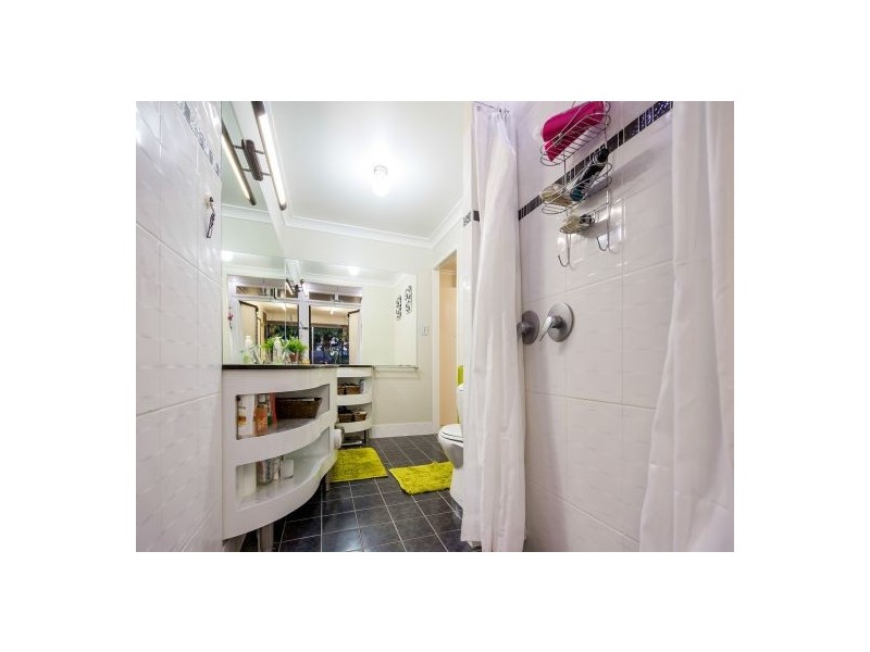 47 Arura Street, Mansfield QLD 4122