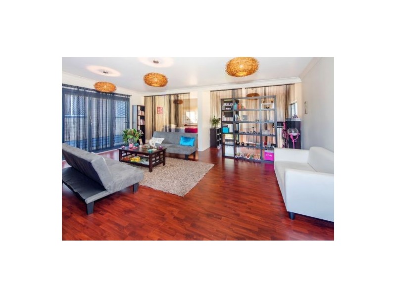 35 Kingsway Street, Upper Mount Gravatt QLD 4122