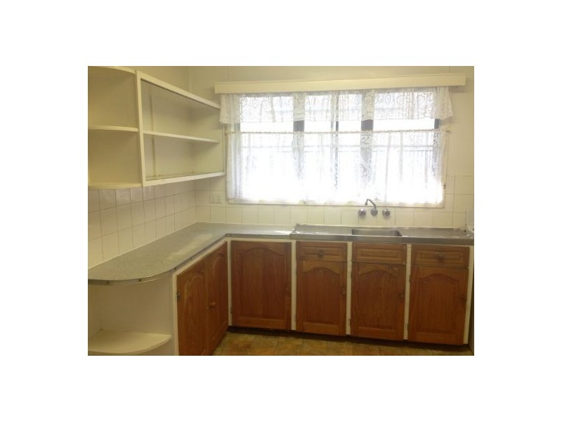 17 Courtland Street, Salisbury QLD 4107