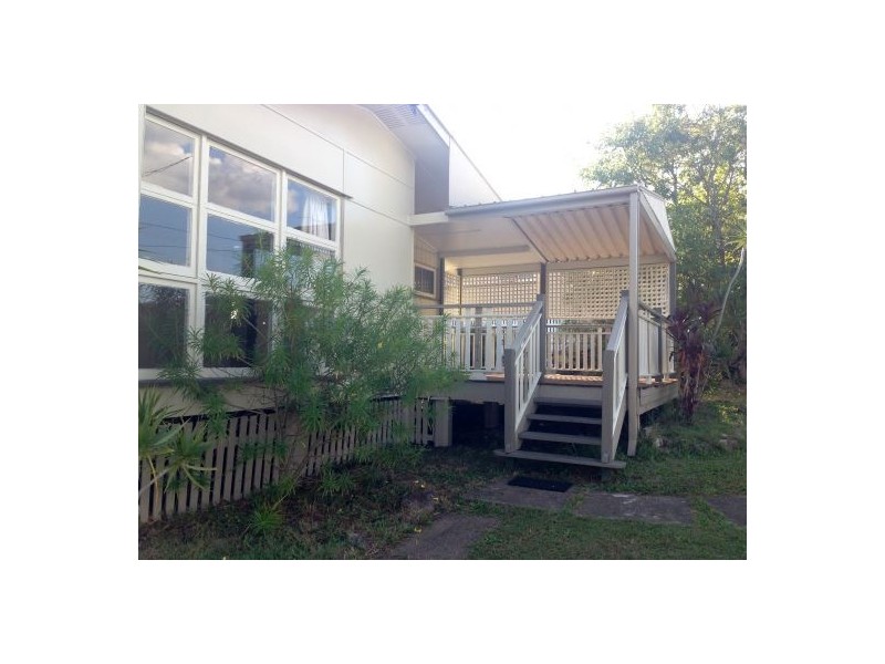 17 Courtland Street, Salisbury QLD 4107