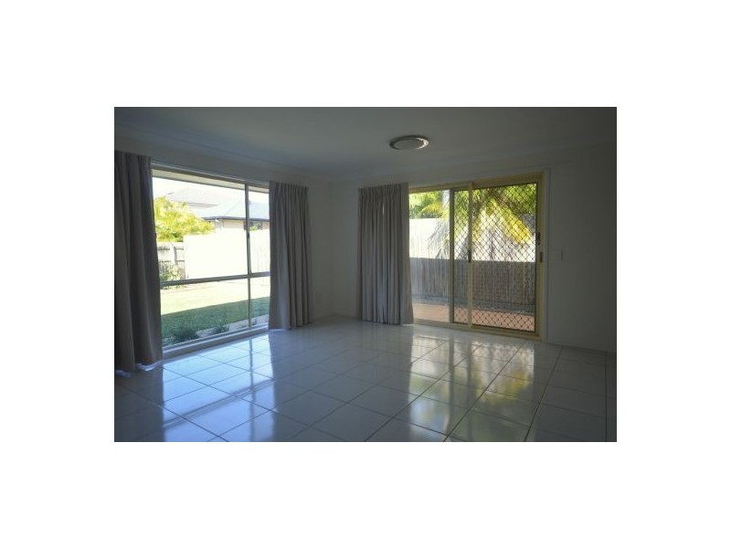 17 Marissa Close, Mansfield QLD 4122