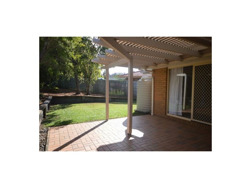 17 Marissa Close, Mansfield QLD 4122