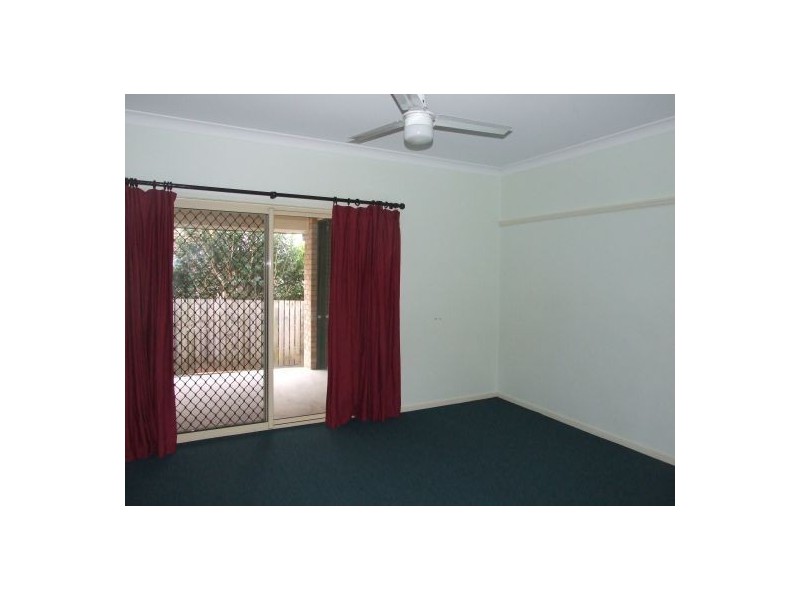 11 Pleasant Place, Wishart QLD 4122