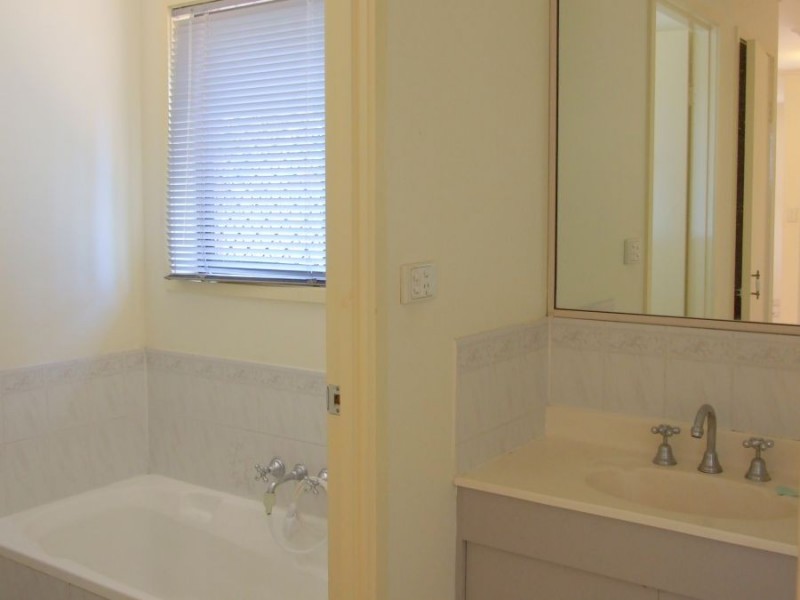 42 Miles Platting Road, Eight Mile Plains QLD 4113